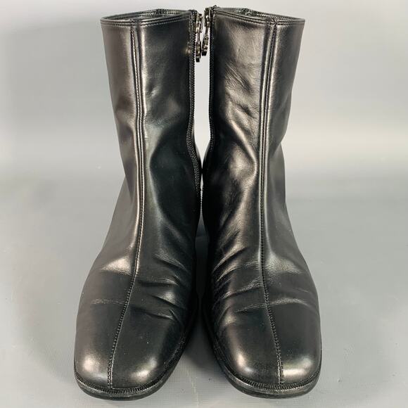 SALVATORE FERRAGAMO Size 5 Black Leather Split Toe Side Zipper Boots - Picture 4 of 8